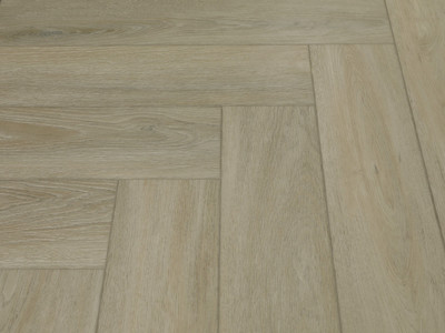 SPC Кварц винил LAMIWOOD "VENEZIA" 615х128х5 арт. 212 Дуб Парма